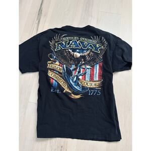 Y2K Navy T shirt Size XL Back Eagle Flag Graphic Print Made USA 100% Cotton